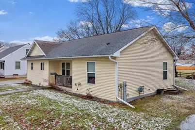 867 Plank Road, Menasha, WI 54952 - Photo 2