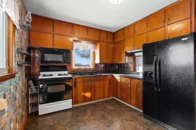 W1350 Cottonville Court, Berlin, WI 54923 - Photo 12