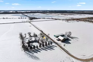 W1350 Cottonville Ct, Berlin, WI 54923 - Photo 56