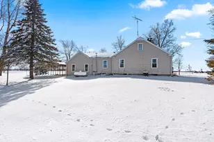 W1350 Cottonville Ct, Berlin, WI 54923 - Photo 38