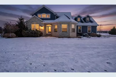 4694 Indian Bend Road, Oshkosh, WI 54904 - Photo 1