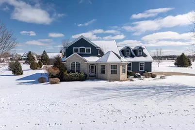 4694 Indian Bend Road, Oshkosh, WI 54904 - Photo 2