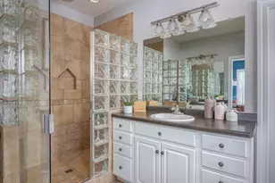 4694 Indian Bend Rd, Oshkosh, WI 54904 - Photo 22