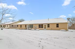 1678a Drum Corps Dr, Menasha, WI 54952 - Photo 26