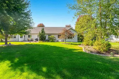 4742 N Providence Avenue, Appleton, WI 54913 - Photo 4