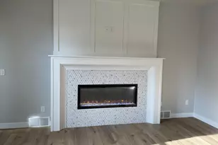 882 Whisper Falls Ln, Menasha, WI 54952 - Photo 6