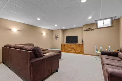 1827 Orchard Blossom Drive, Appleton, WI 54915 - Photo 46