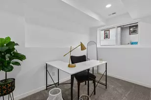 305 W Smith Ave, Oshkosh, WI 54901 - Photo 20