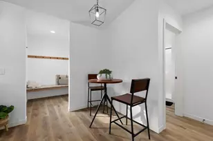 305 W Smith Ave, Oshkosh, WI 54901 - Photo 10