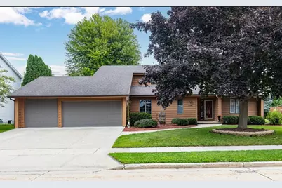 1730 Graber Street, Oshkosh, WI 54901 - Photo 1