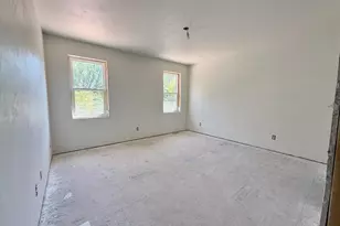 W5875 Delta Dr, Menasha, WI 54952 - Photo 8