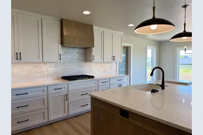 4190 N Rose Meadow Lane, , WI 54913 - Photo 4