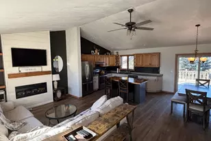 981 Bluehill Ave, Fond du Lac, WI 54935 - Photo 2