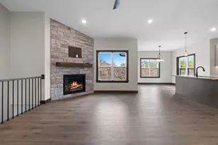1670 Trefoil Trail, Green Bay, WI 54313 - Photo 10
