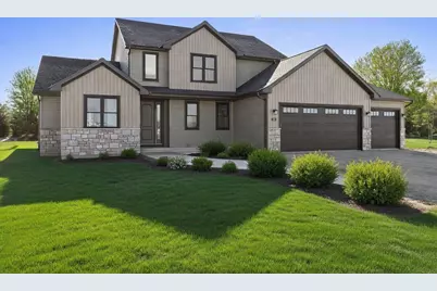 302 Lansdowne Street, De Pere, WI 54115 - Photo 1