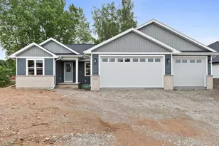 4945 Water Mint Way, Green Bay, WI 54313 - Photo 1