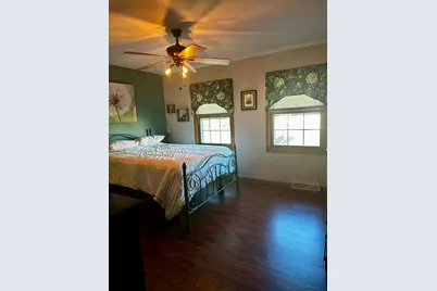 611 Marcks Court, Luxemburg, WI 54217 - Photo 8