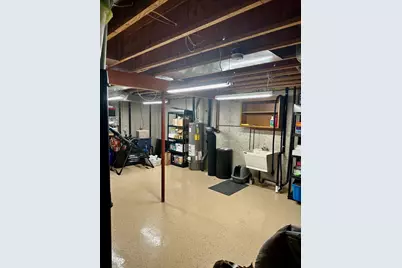 611 Marcks Court, Luxemburg, WI 54217 - Photo 2