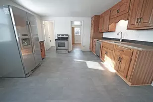 1141 Guns Rd, Green Bay, WI 54301 - Photo 4