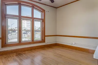 105 Washington Avenue #102, Oshkosh, WI 54901 - Photo 4