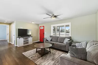 744 Twin Harbor Drive, Winneconne, WI 54986 - Photo 4