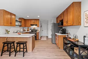 1933 Anita Ct, Appleton, WI 54913 - Photo 10