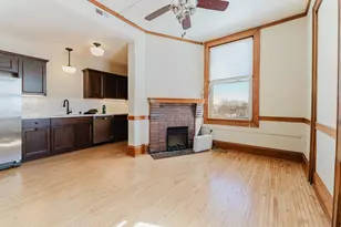 105 Washington Ave, Oshkosh, WI 54901 - Photo 6
