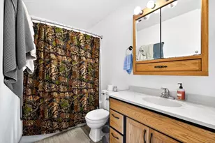 1623 S Jefferson St, Appleton, WI 54915 - Photo 12