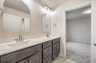 3731 E Gladiolus Pl, Appleton, WI 54913 - Photo 10