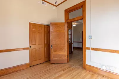 105 Washington Avenue #103, Oshkosh, WI 54901 - Photo 12
