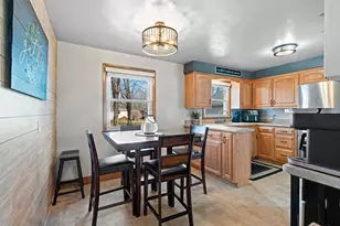 1242 Langlade Ave, Green Bay, WI 54304 - Photo 8