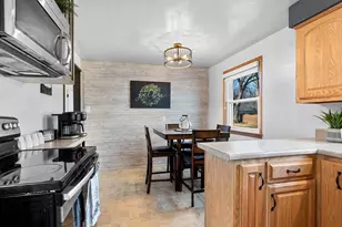 1242 Langlade Ave, Green Bay, WI 54304 - Photo 2