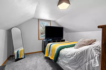 1242 Langlade Avenue, Green Bay, WI 54304 - Photo 22