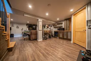 1617 W 9th Ave, Oshkosh, WI 54902 - Photo 14