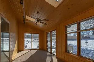 432 N Locust St, Green Bay, WI 54303 - Photo 24