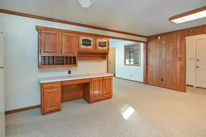 432 N Locust Street, Green Bay, WI 54303 - Photo 10