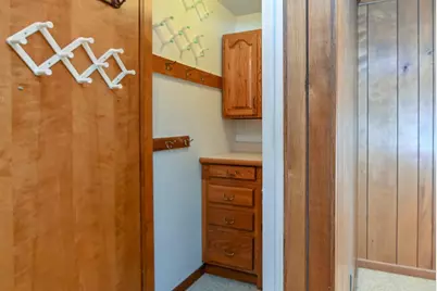 432 N Locust Street, Green Bay, WI 54303 - Photo 12