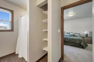 2125 Fox Pt Cir, De Pere, WI 54115 - Photo 28