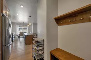 2125 Fox Pt Cir, De Pere, WI 54115 - Photo 36