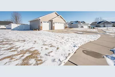 2125 Fox Point Circle, De Pere, WI 54115 - Photo 44