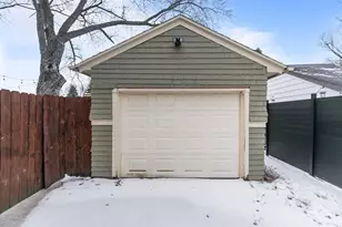 913 N Harriman St, Appleton, WI 54911 - Photo 38