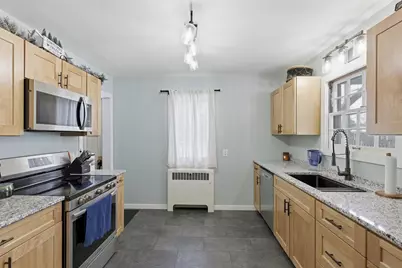 182 N Clinton Avenue, Clintonville, WI 54929 - Photo 8