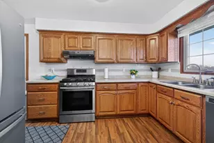 1201 Appleton St, Menasha, WI 54952 - Photo 2