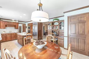 1326 S Summer Range Rd, De Pere, WI 54115 - Photo 6