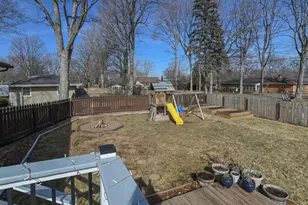 1332 Sunray Ln, Green Bay, WI 54313 - Photo 52