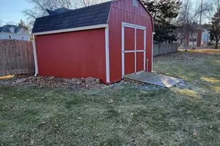 304 S Lake St, Hustisford, WI 53034 - Photo 38