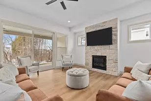 N9046 Southtowne Dr, Menasha, WI 54952 - Photo 12