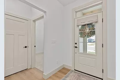 N9046 Southtowne Drive, Menasha, WI 54952 - Photo 4