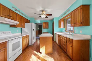219 Center St, North Fond du Lac, WI 54937 - Photo 14