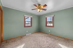 219 Center St, North Fond du Lac, WI 54937 - Photo 10